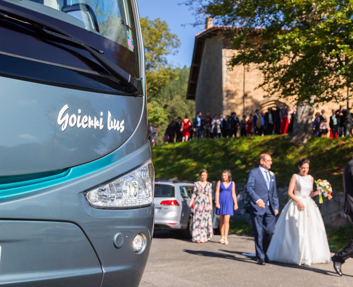 Bodas y celebraciones alquiler de autobuses